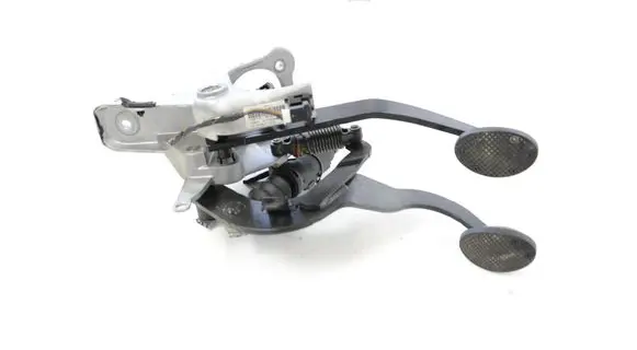 Mini Cooper Countryman R60 Brake pedal 6790639 35006790639