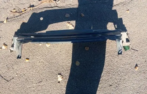 Front bumper skid plate/under tray