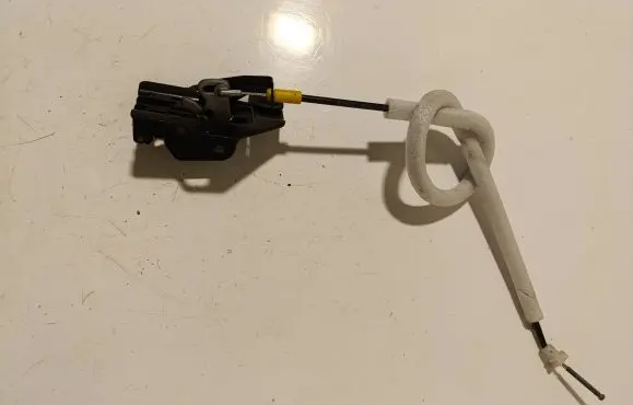 Loading door lock