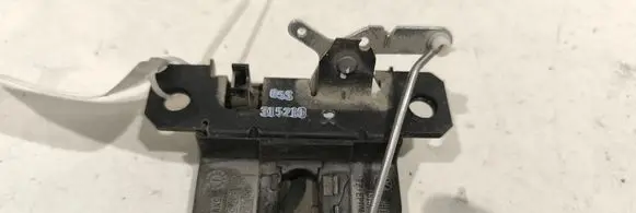 Tailgate/trunk/boot lock/catch/latch
