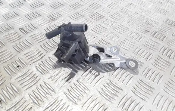 Opel Crossland X Electric auxiliary coolant/water pump 9815061380 704284110