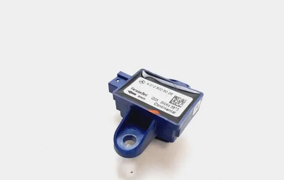 Mercedes-Benz E W212 Airbag deployment crash/impact sensor A2128205026