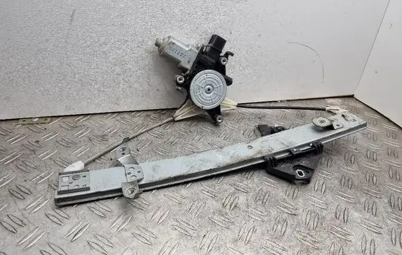Subaru Impreza III Rear door window regulator with motor 7096
