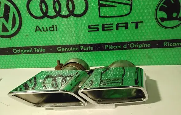 Audi SQ7 Muffler ending 4M0253826B 4M0253078AQ 4M0253078CC
