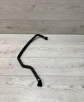 BMW 5 F10 F11 Engine coolant pipe/hose 8377671 837767102