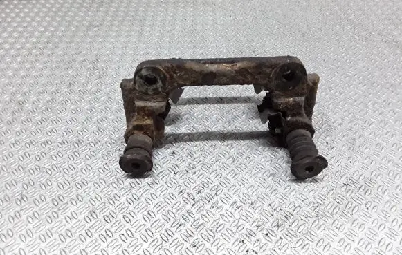 Toyota Corolla Verso AR10 Brake caliper pad carrier rear 