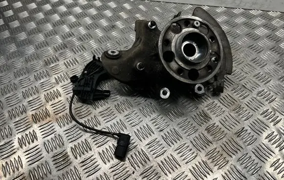 Mercedes-Benz GLC X253 C253 Rear wheel hub A2133572500 A2535460143 A0575451728