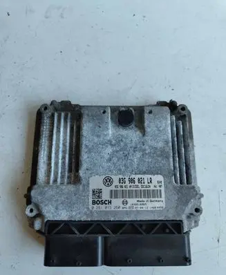 Volkswagen PASSAT B7 Engine control unit/module 03G906021LR 03G906021AN 0281013260