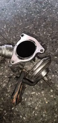 Mercedes-Benz C W203 EGR valve A6110900754