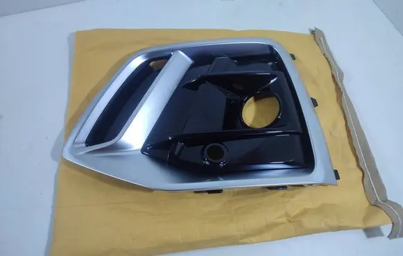 Front bumper lower grill