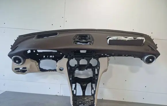Mercedes-Benz C W205 Dashboard A2056804205 A20568042058Q99 A2056801887