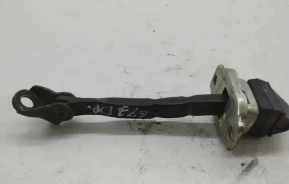 Honda CR-V Front door check strap stopper
