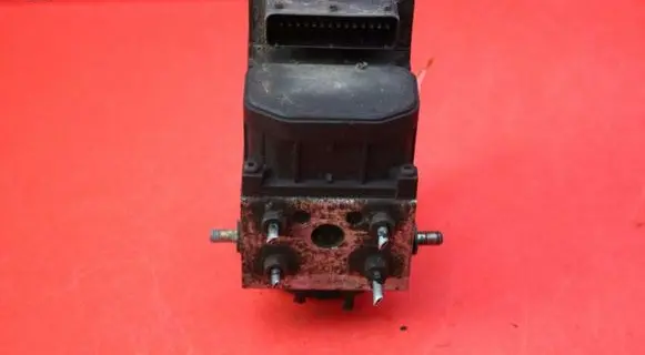Peugeot 607 ABS Pump 9631151780