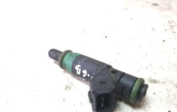 Ford Focus Fuel injector 9F593