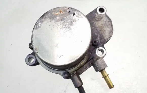 Opel Astra H Vacuum pump 8973858262 08T1551095