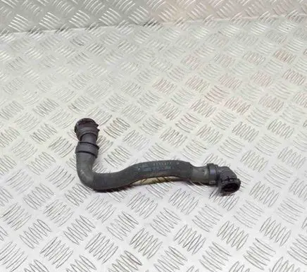 BMW 5 G30 G31 Engine coolant pipe/hose 9299619