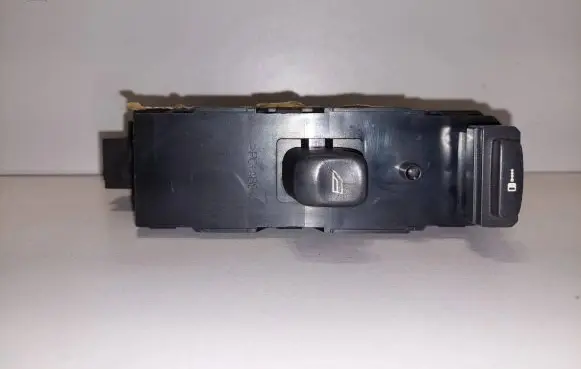 Volvo S60 Electric window control switch 30739078