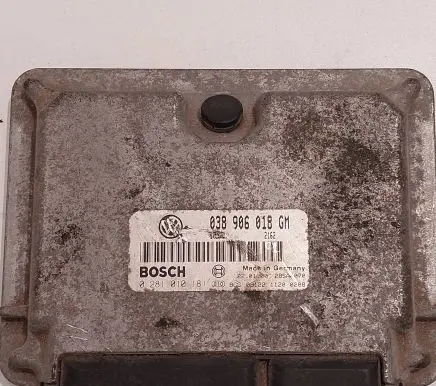 Skoda Octavia Mk1 (1U) Engine control unit/module 038906018GM 0281010181 28SA070