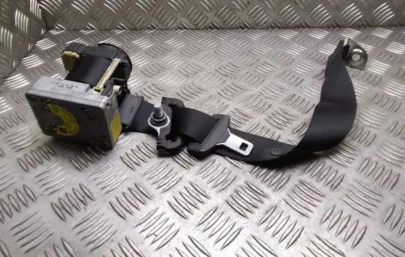 Mercedes-Benz S W220 Rear seatbelt 00064577