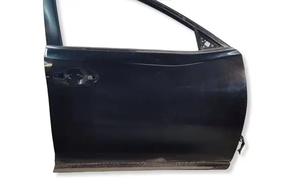Nissan X-Trail T32 Front door 
