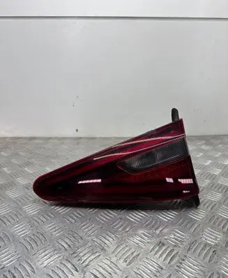 Alfa Romeo Stelvio Tailgate rear/tail lights 00505531800 20795999 00861301017000293
