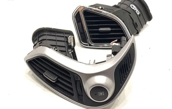 Hyundai ix35 Dashboard side air vent grill/cover trim