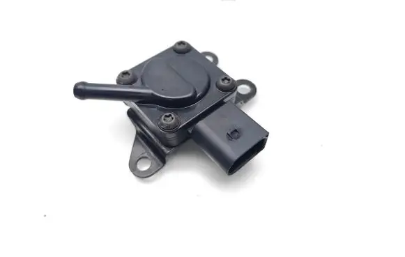 BMW 5 E60 E61 Exhaust gas pressure sensor 7808013