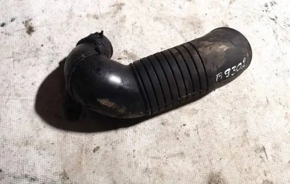 Audi A6 S6 C5 4B Intercooler hose/pipe 8d0129615k