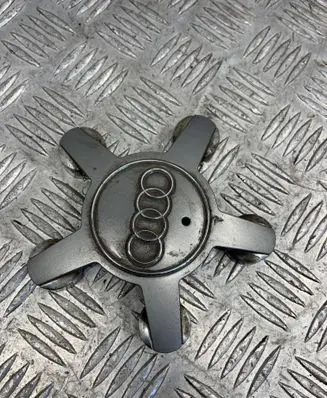 Audi A4 S4 B8 8K Original wheel cap 4F0601165N