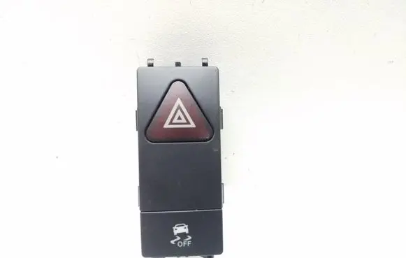 Mercedes-Benz E W212 Hazard light switch 2129051000 0912000815