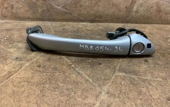 Mercedes-Benz SL R230 Front door exterior handle