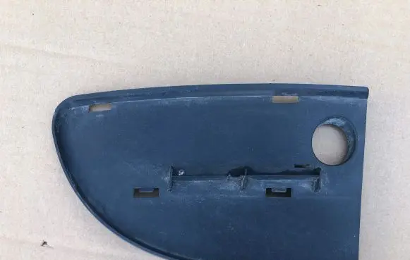 Renault Megane I Front bumper lower grill 7700426528