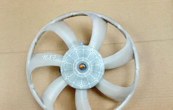 Toyota Prius (XW30) Fan impeller 1680008990