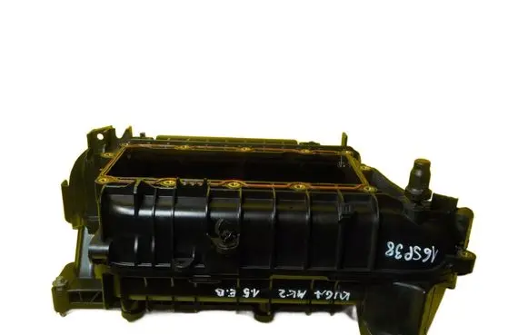 Ford Kuga II Intake manifold DS7G9424FA SSACY