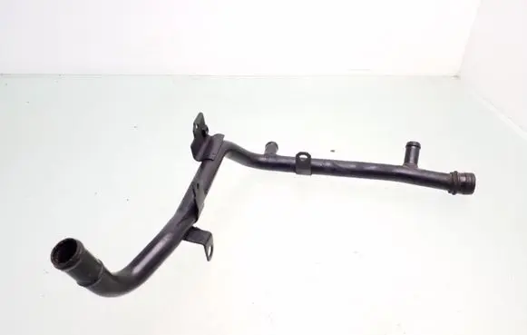 Volkswagen Touran I Engine coolant pipe/hose 038121065CS