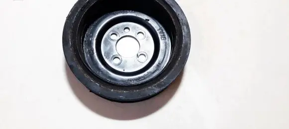 Volkswagen PASSAT B6 Crankshaft pulley 03g105243