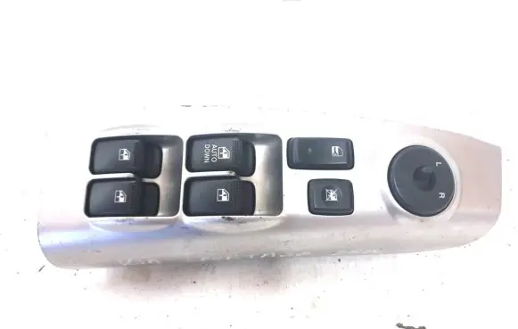KIA Sportage Electric window control switch