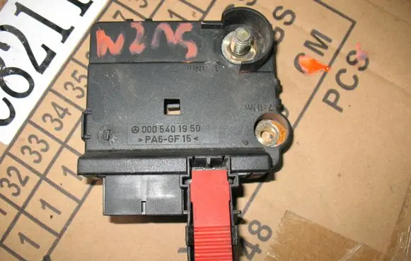 Mercedes-Benz S AMG W221 Fuse module 0005401950