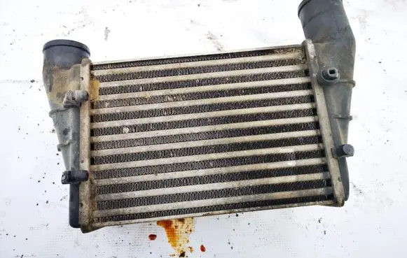 Audi A4 S4 B5 8D Intercooler radiator 058145805a