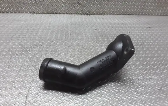 Volkswagen Golf IV Engine coolant pipe/hose 06A121121C