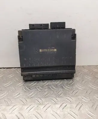 Mercedes-Benz S W220 Seat control module 2208206926