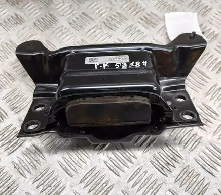 Audi A3 8Y Engine mount bracket 5Q0199555BG