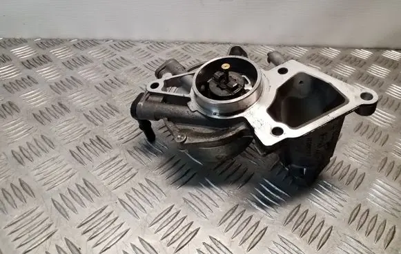 Peugeot Boxer Vacuum pump BK2Q2A451FA