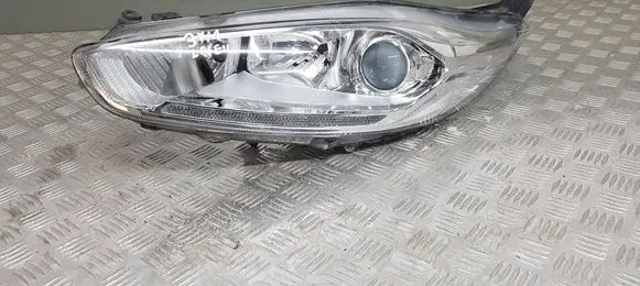 Ford Fiesta Headlight/headlamp C1BB13W030CG 1090041