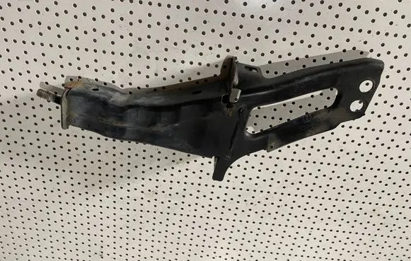 Volvo XC70 Front bumper cross member
