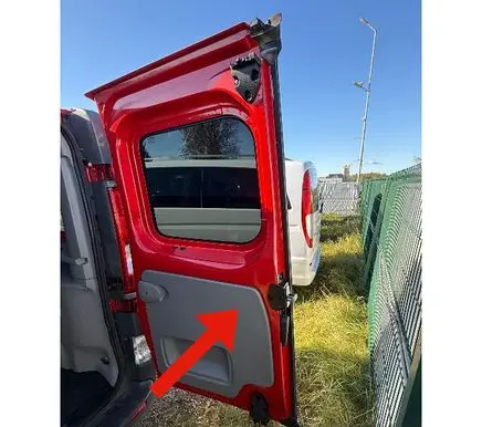 Opel Vivaro Rear door card panel trim 91165828 7700313085
