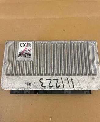 Toyota Auris E180 Engine control unit/module 896610ZM30 MB2756005370