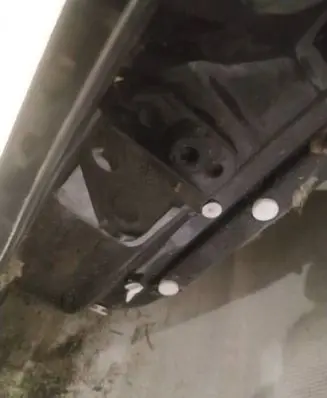 Audi A4 S4 B7 8E 8H Rear door lower hinge 