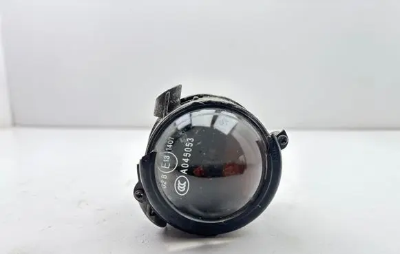 Lexus RX 330 - 350 - 400H Front fog light E131407 A045053