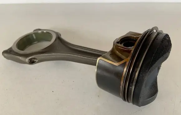 Audi Q7 4M Piston with connecting rod 06E198401J 06E107065EE 06E107066EE